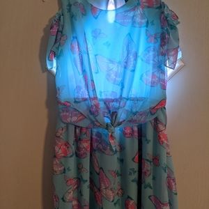 Brand: Pink & violet